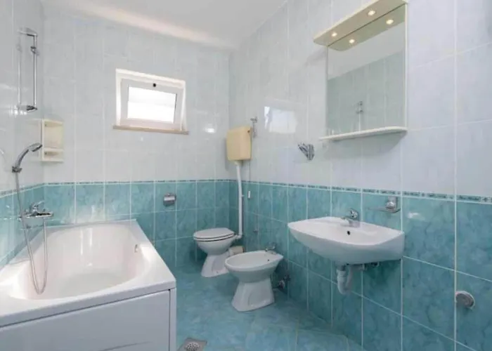 Апартаменты One Bedroom With Terrace And Sea View *