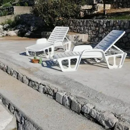 One Bedroom With Terrace And Sea View Lejlighed Putniković