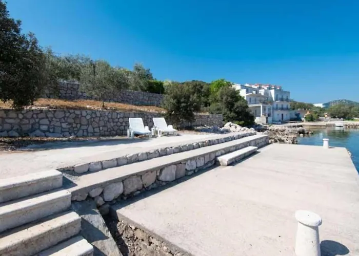 Apartament One Bedroom With Terrace And Sea View